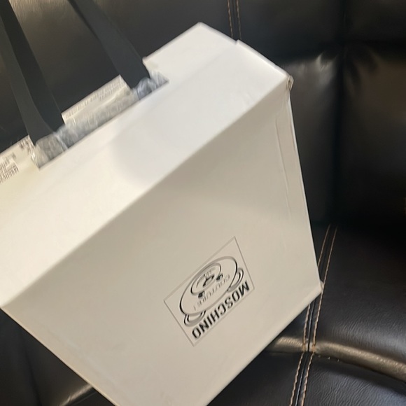 Moschino Bubble Sneakers - Picture 9 of 9